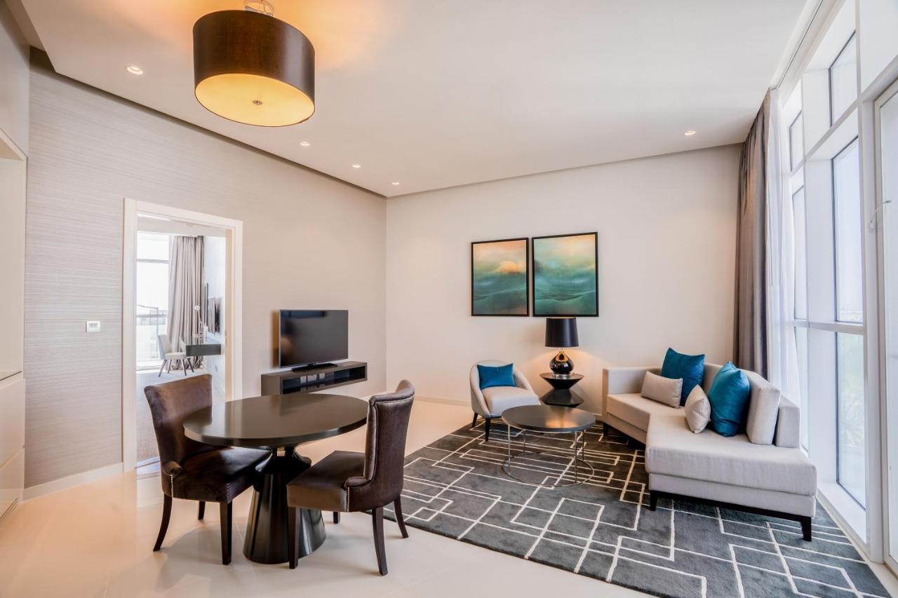 Radisson Damac Hills होटल Dubai
