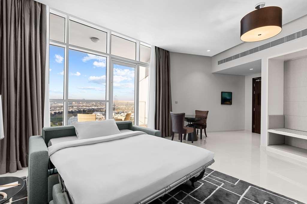 Hotel Radisson Damac Hills Dubai